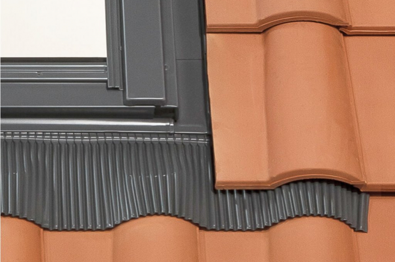 фото Rooflite+ оклад для высокопрофилированной кровли UFX  114*118