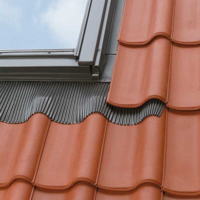 фото Velux EZR 0000 водонепроницаемый оклад 66x118 см